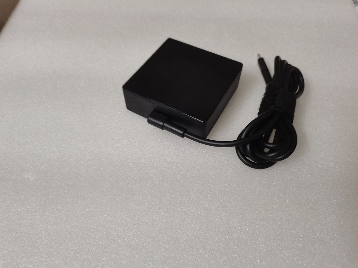 ADP-130HB B 20V 6.5A TYPE-C 13 - đánh giá và giá Pc Gaming Uk