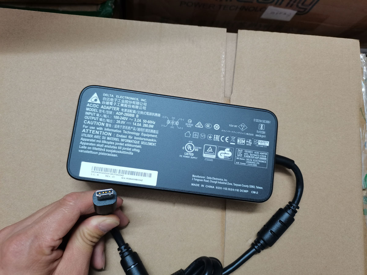NEW OEM Delta 20.0V 14.0A 280. - đánh giá và giá Pc Gaming Uk