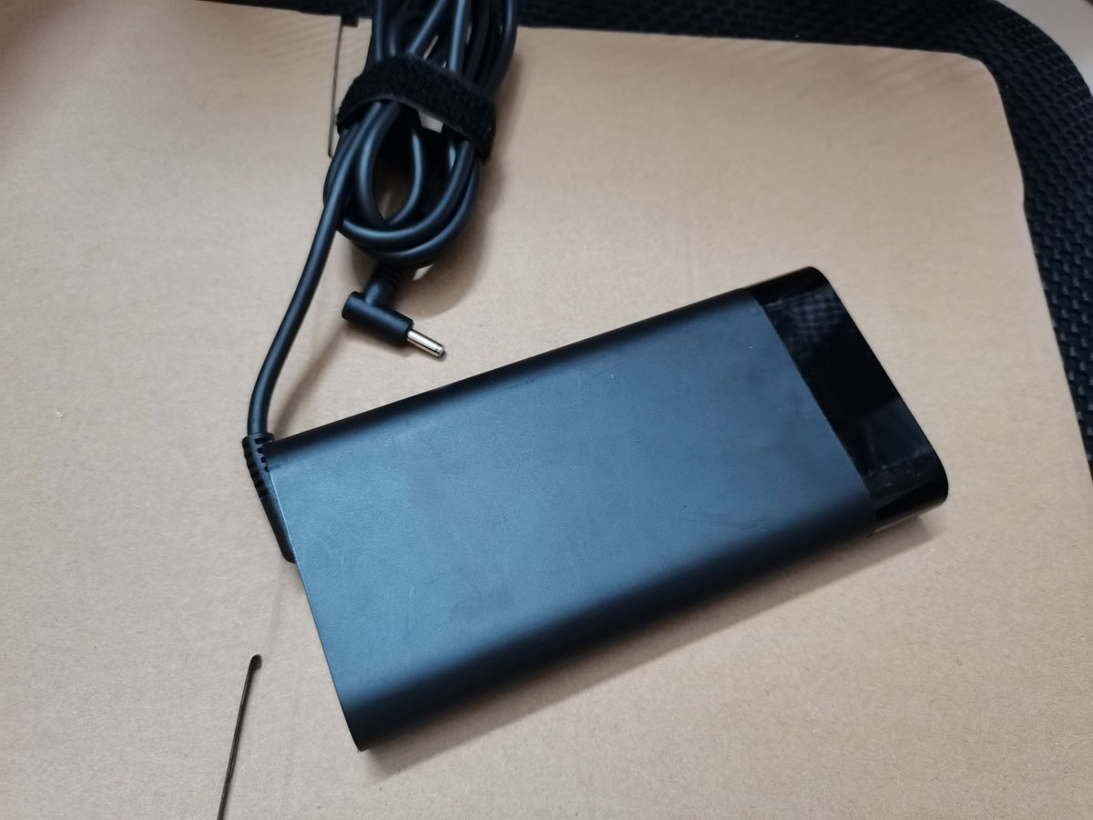 OEM 19.5V 11.8A M35733-001 TPN - đánh giá và giá Pc Gaming Uk