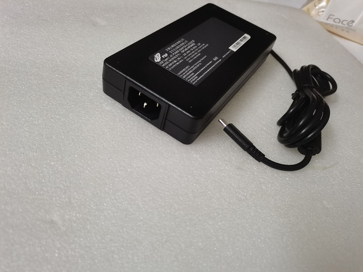 NEW Slim OEM FSP 28V 5A FSP140 - đánh giá và giá Pc Gaming Uk